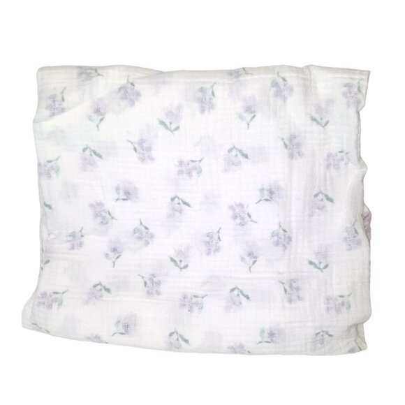 Burt's Bee Purple Flowers Organic Muslin Swaddle Wrap Baby Blanket 44" X 46" - Picture 1 of 4